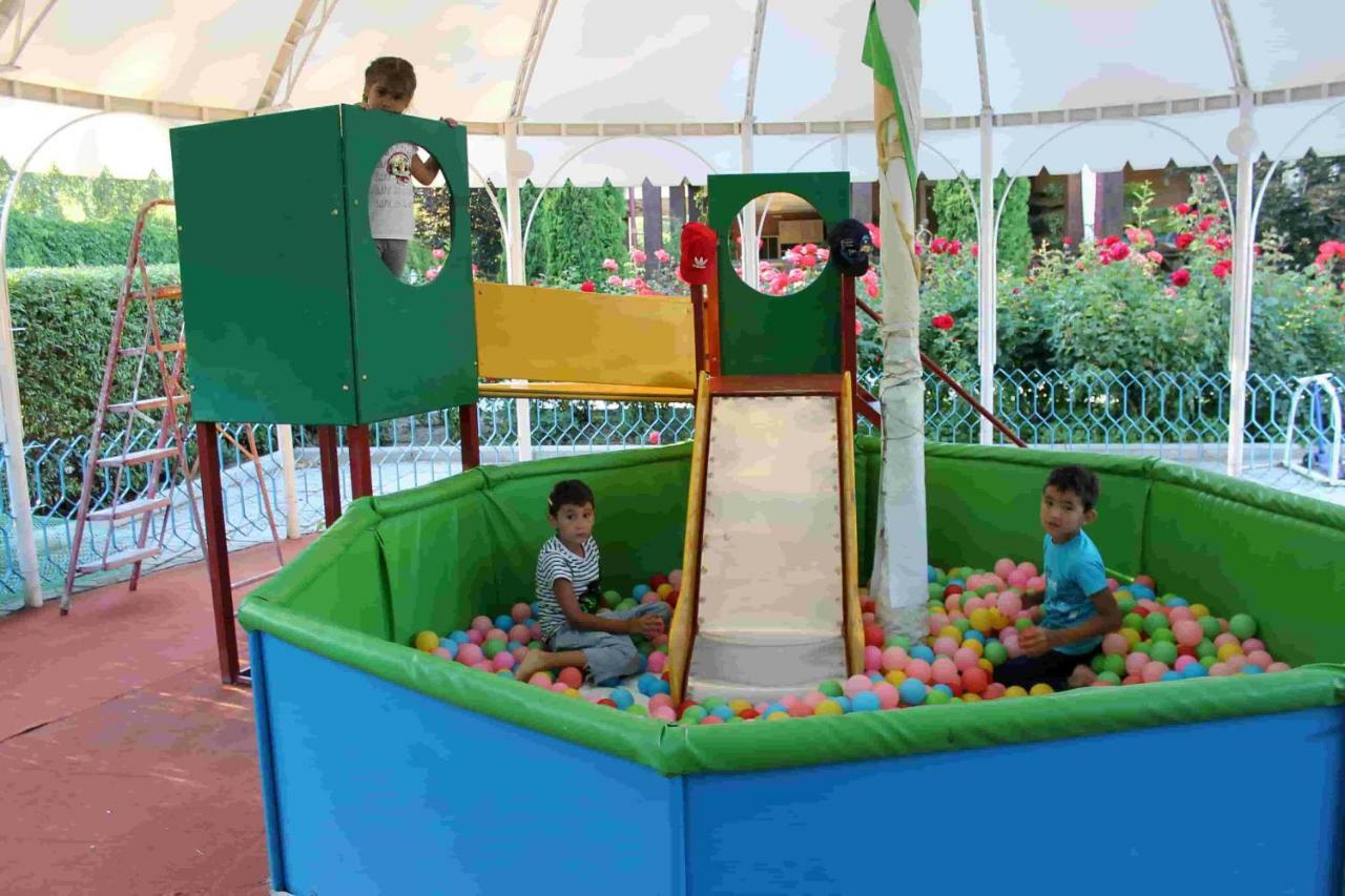 Talisman Village Hotel Бостери Екстериор снимка
